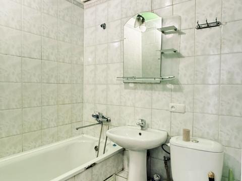 квартира за адресою Кривий Ріг, Металургів просп., 25