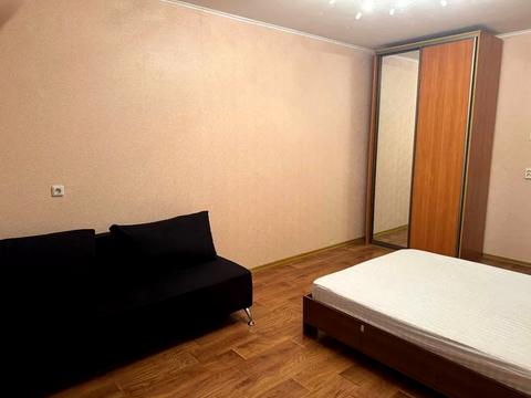 квартира за адресою Сергія Данченка вул., 3