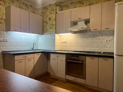 квартира за адресою Сергія Данченка вул., 3