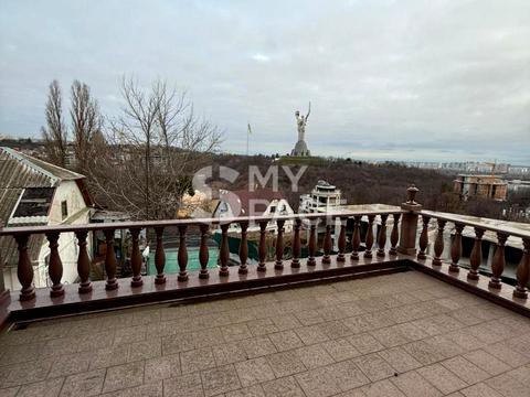 коммерческая по адресу Ломаковская ул. (Мичурина), 45