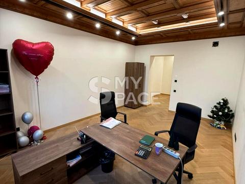 коммерческая по адресу Ломаковская ул. (Мичурина), 45