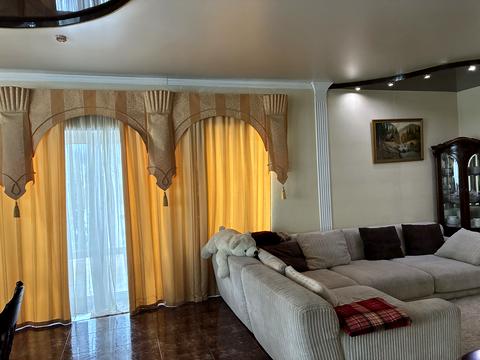 будинок за адресою молодіжна, 25