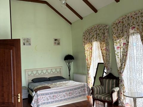 будинок за адресою молодіжна, 25