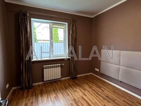 будинок за адресою райдужна