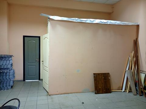 комерційна за адресою Промислова вул., 2