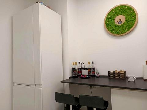 комерційна за адресою Київ, Василя Тютюнника вул. (Анрі Барбюса), 5-А