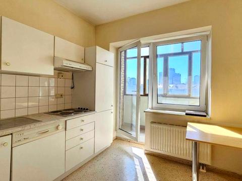 комерційна за адресою Велика Васильківська вул. (Червоноармійська), 9-2