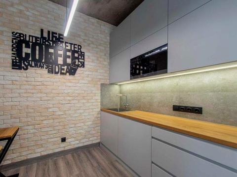 коммерческая по адресу Жилянская ул., 68