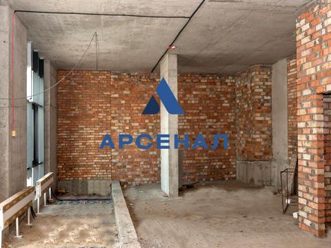 комерційна за адресою Тбіліська вул., 25