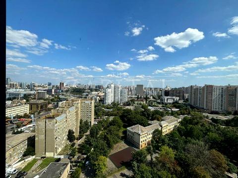 квартира за адресою Київ, Костанайська вул., 13