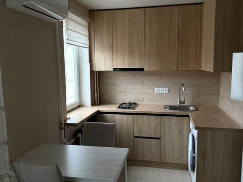 квартира за адресою Академіка Доброхотова вул., 5