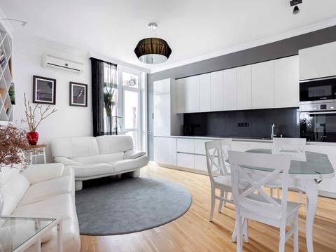 квартира за адресою Сім'ї Кульженків вул. (Петра Дегтяренка), 33