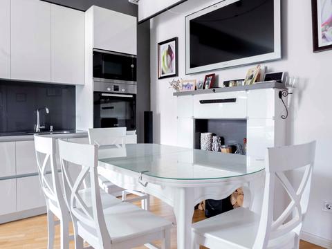 квартира за адресою Сім'ї Кульженків вул. (Петра Дегтяренка), 33