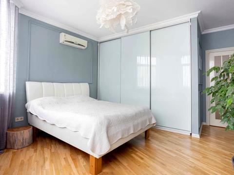 квартира за адресою Сім'ї Кульженків вул. (Петра Дегтяренка), 33