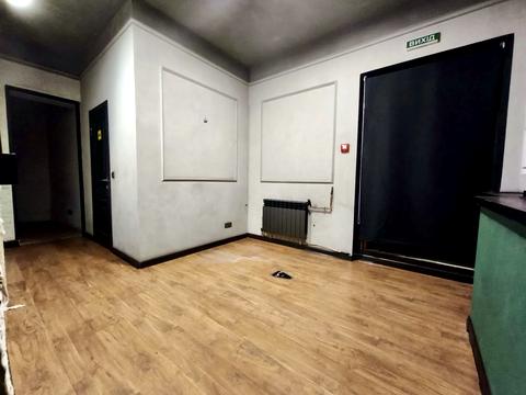 комерційна за адресою Володимира Мономаха вул. (Московська), 23