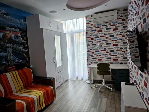 квартира за адресою Регенераторна вул., 4 к8