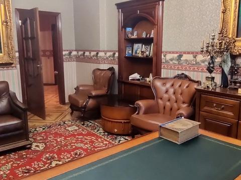 квартира за адресою Вадима Благовісного вул. (Нікольська), 56