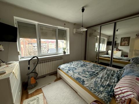 квартира за адресою Острівна вул., 13