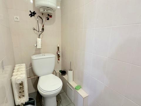 комерційна за адресою Мала Арнаутська вул., 64