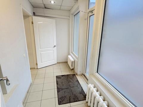 комерційна за адресою Мала Арнаутська вул., 64