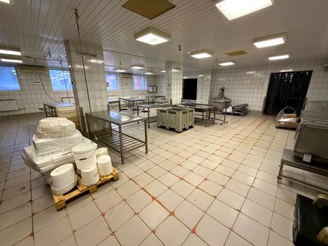 комерційна за адресою  Авіаторське, Аеропортівська вул., 145