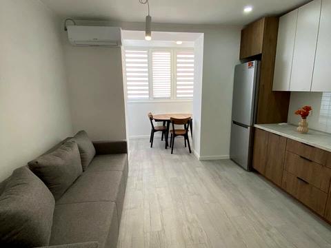 квартира за адресою Академіка Вернадського бульв., 24