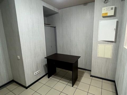 комерційна за адресою Шевченка бульв., 51