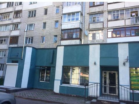 коммерческая по адресу Героїв Десантників, 25