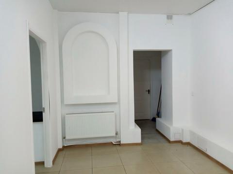 коммерческая по адресу Героїв Десантників, 25