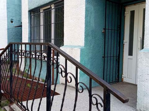 коммерческая по адресу Героїв Десантників, 25