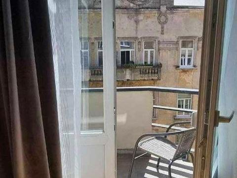 квартира за адресою Гетьмана Петра Дорошенка вул. (Жовтнева), 42