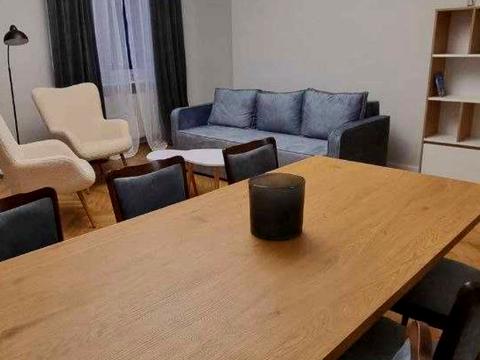 квартира за адресою Гетьмана Петра Дорошенка вул. (Жовтнева), 42