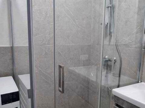 квартира за адресою Гетьмана Петра Дорошенка вул. (Жовтнева), 42