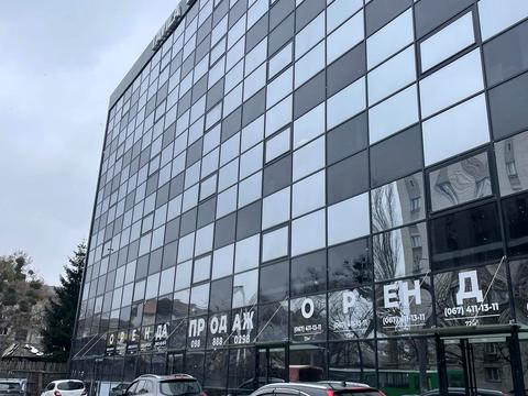 комерційна за адресою Грушевського, 26
