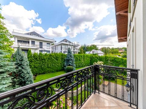 будинок за адресою Добрий Шлях вул.