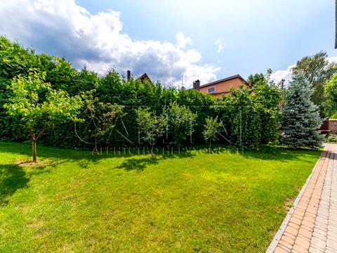 будинок за адресою Добрий Шлях вул.