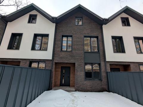 будинок за адресою Київська вул., 73