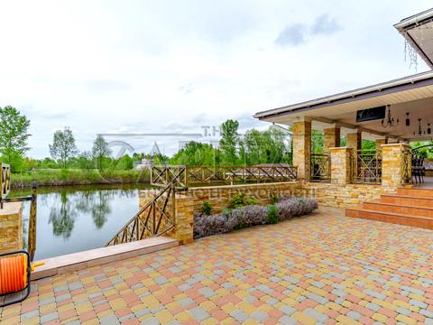 будинок за адресою Київ, Центральна вул.