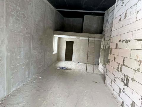 квартира за адресою Коновальця вул., (Будинок)