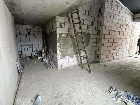 квартира за адресою Коновальця вул., (Будинок)