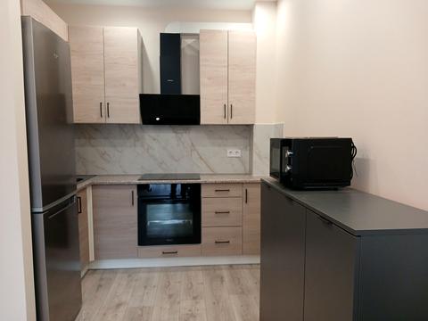 квартира за адресою Івана Білика вул. (Яблунева), 11