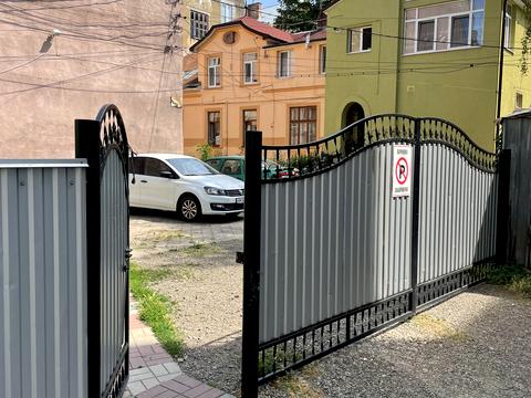 квартира за адресою Братів Руснаків вул., 18