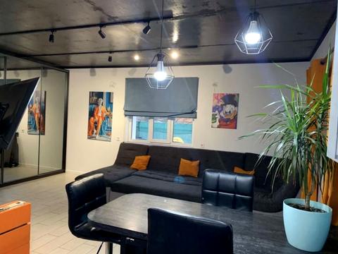 будинок за адресою Прикордонна