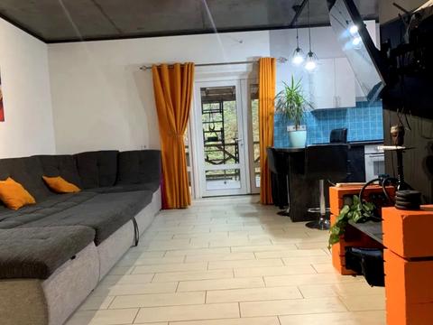 будинок за адресою Прикордонна