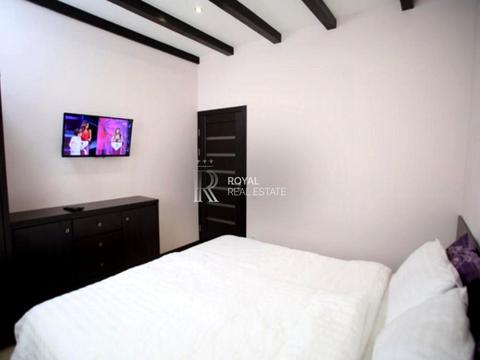 будинок за адресою Нова