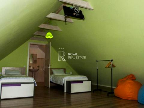 будинок за адресою Нова