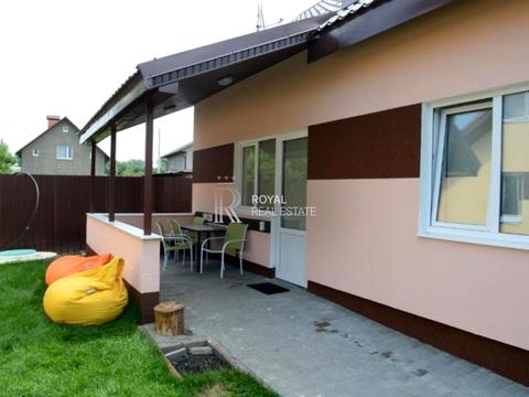 будинок за адресою Нова