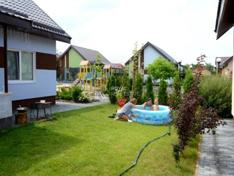 будинок за адресою Нова