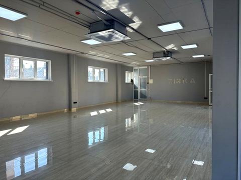 коммерческая по адресу 16-го Июля ул., 83