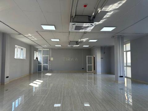 коммерческая по адресу 16-го Июля ул., 83